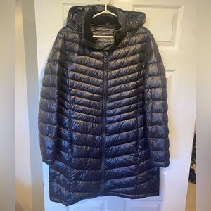 Andrew Marc Women’s Lightweight Down Puffer Coat – Black, XL, 650 Fill Power